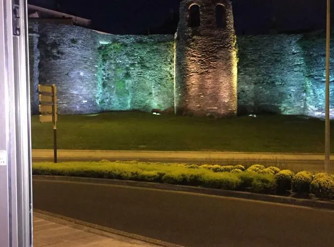 Centro Frente Muralla شقة *