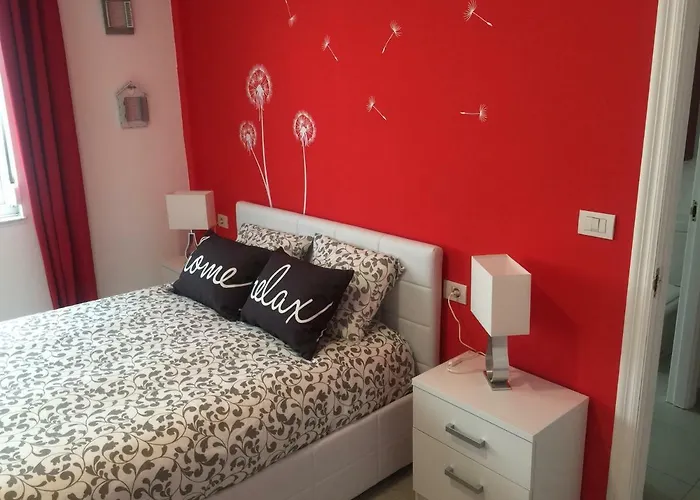 Centro Frente Muralla * لوغو